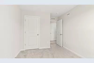 10368 Mae Court, Colerain Township, OH 45251 - Photo 32