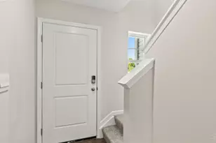 10372 Mae Ct, Colerain Township, OH 45251 - Photo 10