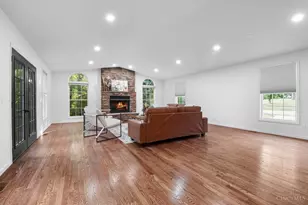 966 Sutton Rd, Anderson Township, OH 45230 - Photo 8