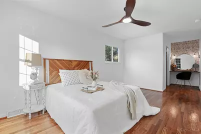 966 Sutton Road, Anderson Township, OH 45230 - Photo 12