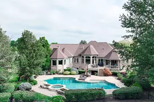 4253 Maxwell Dr, Mason, OH 45040 - Photo 2