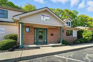 860 E Franklin St, Centerville, OH 45459 - Photo 2