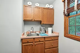 860 E Franklin St, Centerville, OH 45459 - Photo 20