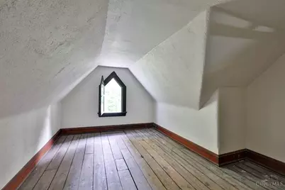 8410 Curzon Avenue, Cincinnati, OH 45216 - Photo 32