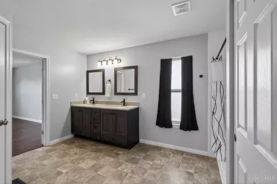 8708 Quietwood Lane, Miami Township, OH 45002 - Photo 40