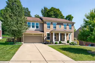 8708 Quietwood Ln, Miami Township, OH 45002 - Photo 2