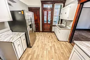 2568 Trevor Pl, Cincinnati, OH 45225 - Photo 8