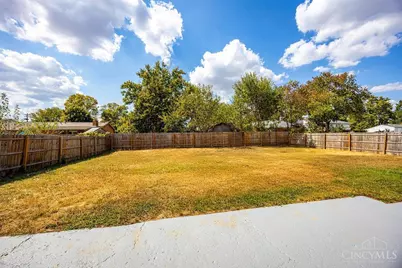 423 Cranewood Drive, Trenton, OH 45067 - Photo 16