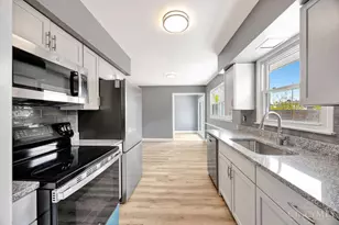 423 Cranewood Dr, Trenton, OH 45067 - Photo 6