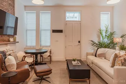 1508 Race Street #1R, Cincinnati, OH 45202 - Photo 2