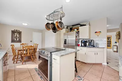 7229 W Hartford Court, West Chester, OH 45069 - Photo 12