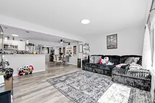 1008 W Main St, Loveland, OH 45140 - Photo 2