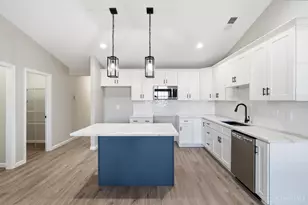 90 Timber Creek Dr, Carlisle, OH 45005 - Photo 6