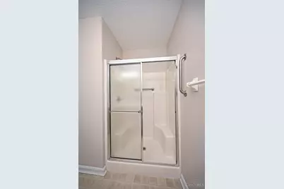 228 Edinburgh Lane, Springdale, OH 45246 - Photo 22