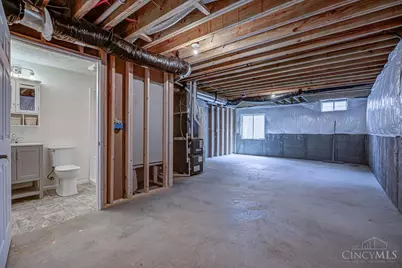 1221 Waterbury Drive, Carlisle, OH 45005 - Photo 28