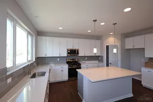 5648 Ohio Trl, Green Township, OH 45248 - Photo 12