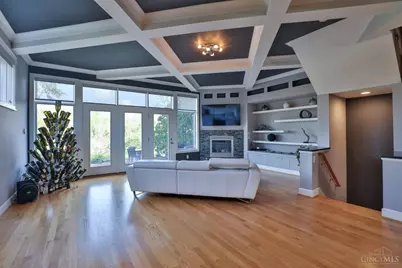 457 Strafer Street, Cincinnati, OH 45226 - Photo 2