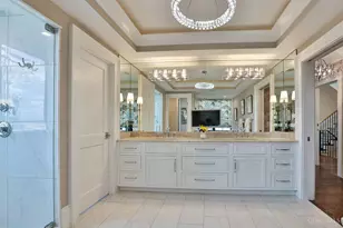 1054 St Paul Pl, Cincinnati, OH 45202 - Photo 32