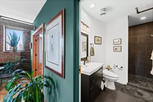 404 Reading Rd, Cincinnati, OH 45202 - Photo 22