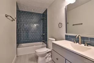 7080 Petri Dr, Anderson Township, OH 45230 - Photo 22