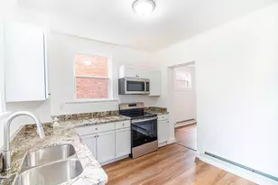 2408 Highland Ave, Cincinnati, OH 45219 - Photo 12