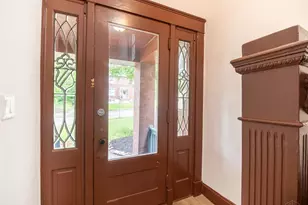 2408 Highland Ave, Cincinnati, OH 45219 - Photo 2