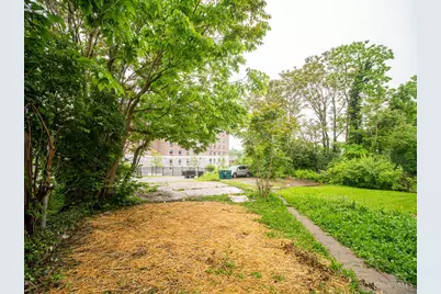 2408 Highland Avenue, Cincinnati, OH 45219 - Photo 32