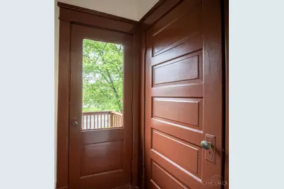 2408 Highland Avenue, Cincinnati, OH 45219 - Photo 24