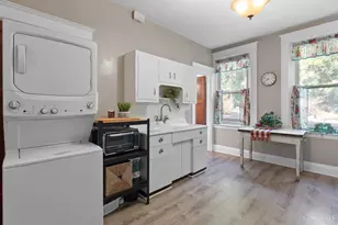 4361 Virginia Ave, Cincinnati, OH 45223 - Photo 8