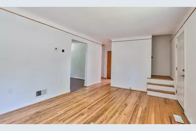 1246 Thurnridge Drive, Reading, OH 45215 - Photo 6