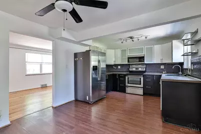 1246 Thurnridge Drive, Reading, OH 45215 - Photo 10