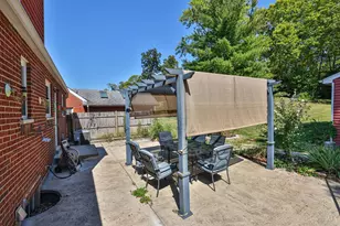 1246 Thurnridge Dr, Reading, OH 45215 - Photo 32