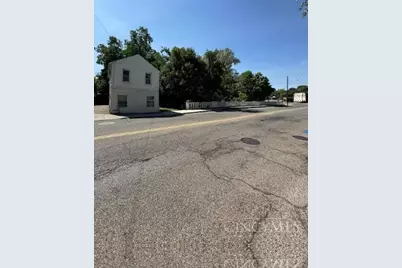 217 W Wyoming Avenue, Lockland, OH 45215 - Photo 2