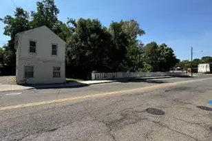 217 W Wyoming Ave, Lockland, OH 45215 - Photo 2