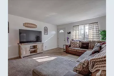 1808 Waynebrook Drive, Middletown, OH 45044 - Photo 4