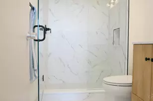 2324 Madison Rd, Cincinnati, OH 45208 - Photo 40