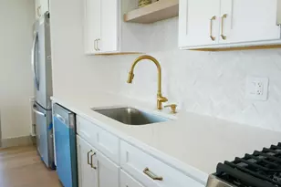 2324 Madison Rd, Cincinnati, OH 45208 - Photo 10