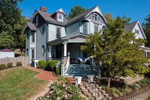 3732 Morris Pl, Cincinnati, OH 45226 - Photo 1