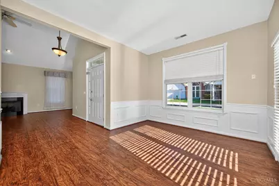 2403 Traverse Creek Drive, Miami Township, OH 45150 - Photo 12