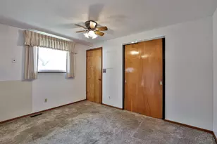 210 Zimmerman St, Carlisle, OH 45344 - Photo 10