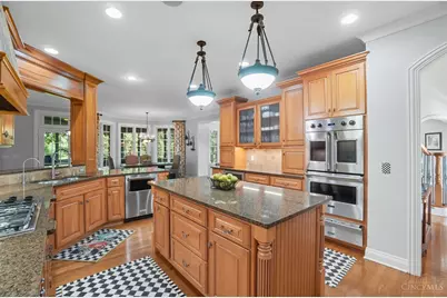 580 Winding River Boulevard, Hamilton Township, OH 45039 - Photo 20