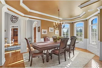 580 Winding River Boulevard, Hamilton Township, OH 45039 - Photo 8