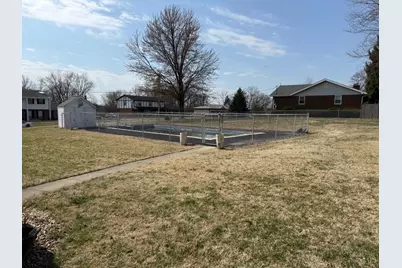 4911 North Bend Road, Green Township, OH 45211 - Photo 22