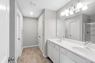 1247 Eagle Blvd, Hamilton Township, OH 45029 - Photo 22