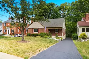 2758 Losantiridge Ave, Columbia Township, OH 45213 - Photo 2