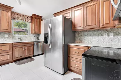 1074 Willow Lane, Mason, OH 45040 - Photo 2