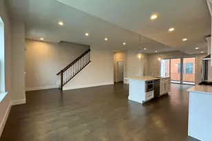 3912 Edwards Rd, Cincinnati, OH 45209 - Photo 8