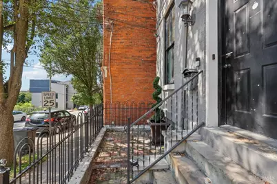 320 Mulberry Street, Cincinnati, OH 45202 - Photo 2