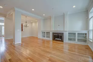 5352 Commonwealth Ave, Deerfield Township, OH 45040 - Photo 4