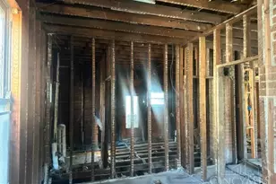 4568 Hamilton Ave, Cincinnati, OH 45223 - Photo 4